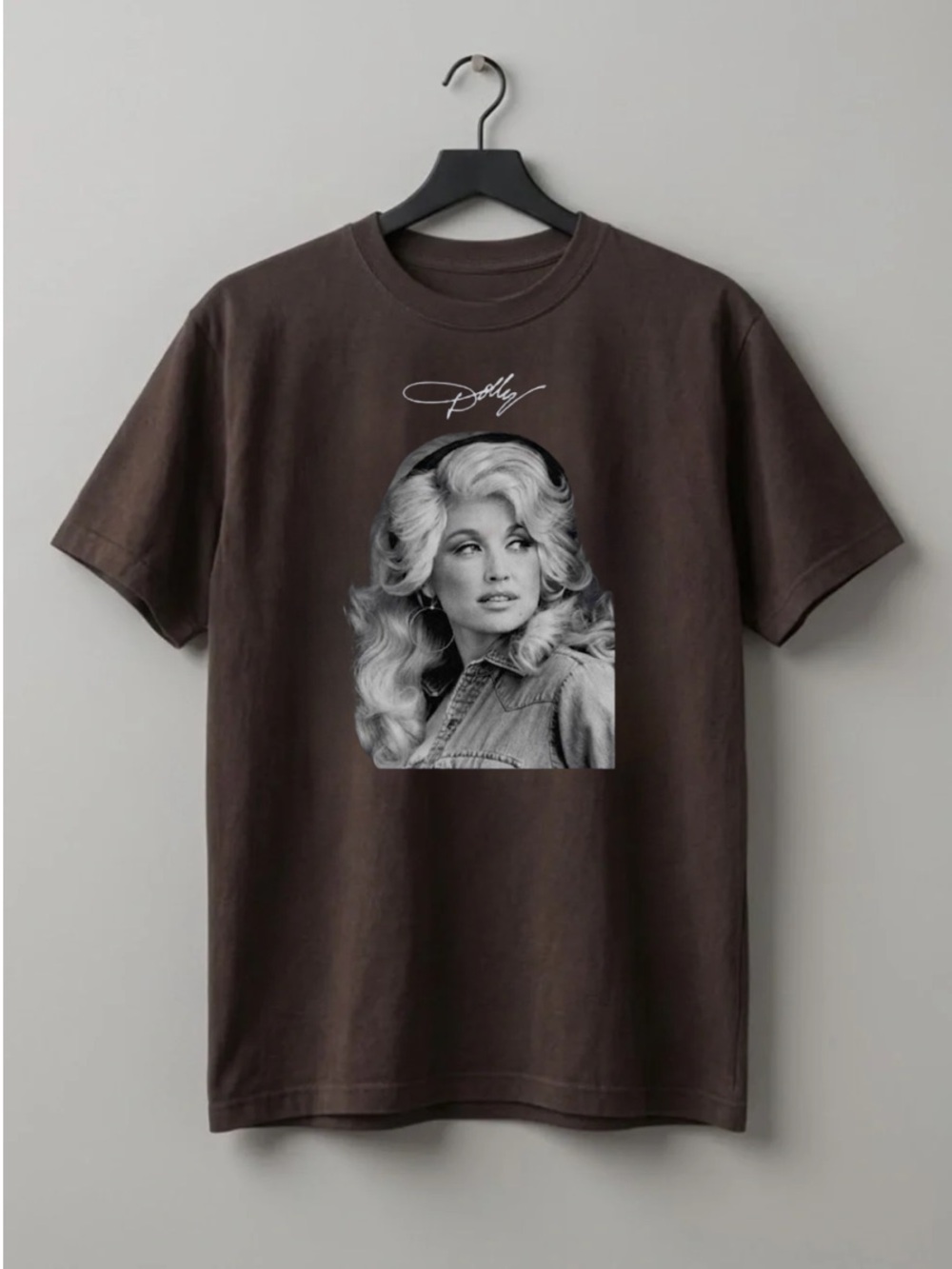 Classic Portrait Graphic Tee - Dark Chocolate | Dolly Parton